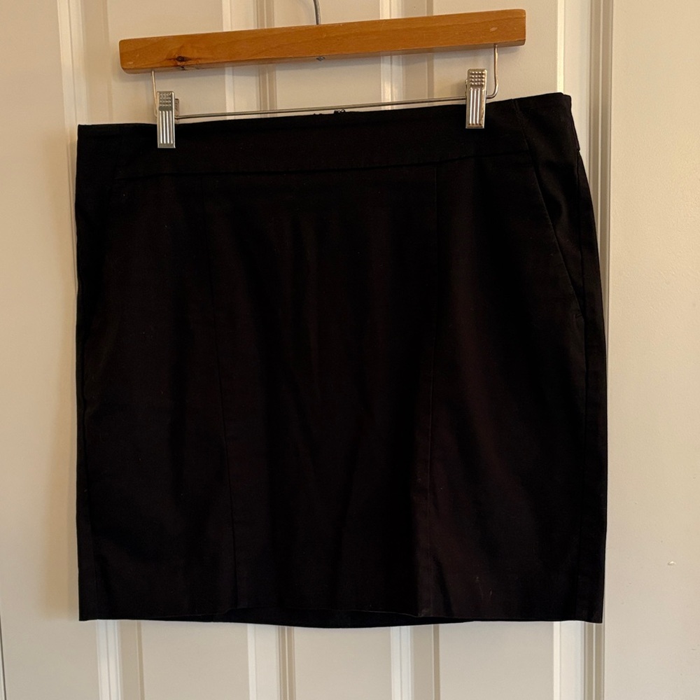 Ann Taylor Madison Black Cotton Pencil Skirt
